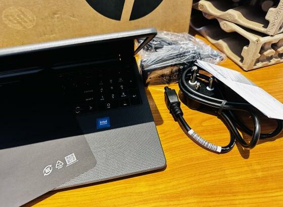 Hp 250 G10  Selado 0km Novinhos 03 unts disponíveis* *⚡️ Celeron 14 th gen* *HP 250 15.6 inch G10 Notebook PC 13th Gen Intel Celeron 14 TH Gen 8GB DDR