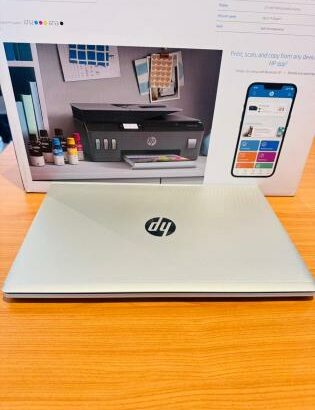 HP Probook 450 G8 15.6” i5 11th 8GB RAM 256GB SSD