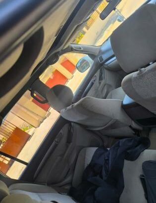 Vendo Modelo: Toyota Prado Aduaneiro
 Motor Seco 3.4ccc
Caixa Automática
Gasolina