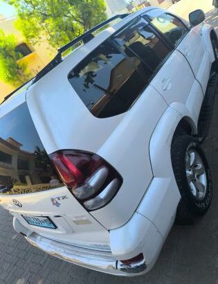 Vendo Modelo: Toyota Prado Aduaneiro
 Motor Seco 3.4ccc
Caixa Automática
Gasolina