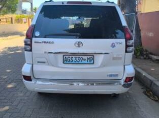 Vendo Modelo: Toyota Prado Aduaneiro
 Motor Seco 3.4ccc
Caixa Automática
Gasolina