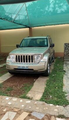 JEEP CHEROKEE A VENDA