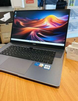 Lap Top Huawei MateBook D15 Novinho | Core I5-1135G7 2.40 GHZ | 8GB DDR4 SDRAM |512 GB SSD  | 15.6”Display |Intel Irex Xe Graphics💰Preço :30.000.00M