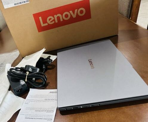 Lap Top Novinho em Promoção Zerinho nunca usado Aproveite  Lenovo Ideapad Slim 3-14IRH10 intel Core i5-13420H 2.10 GHZ , 8 GB DDR5 SDRAM , 512 GB SSD