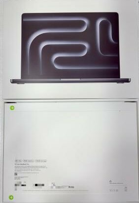 MacBook Pro M5 Chip 14” 16GB 512GB *177.000mt* Cor Disponível Space Black  MacBook Pro M5 Chip 14” 24GB 1TB *210.000mt* Cor Disponível Space Black  Ma