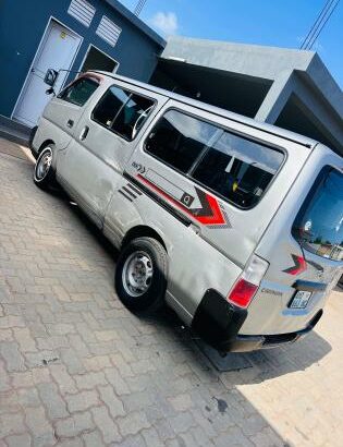 Nissan caravan 15 lugares pago sem problemas mecânicos