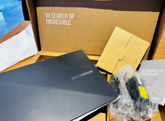 Promoção de Dezembro  Lap Top Novo Asus Expert book Notebook PC | Core I5-1335U 13 th gen| 16 GB DDR4 SDRAM |512  SSD | 15.6”Display | 💰Preço :43.500