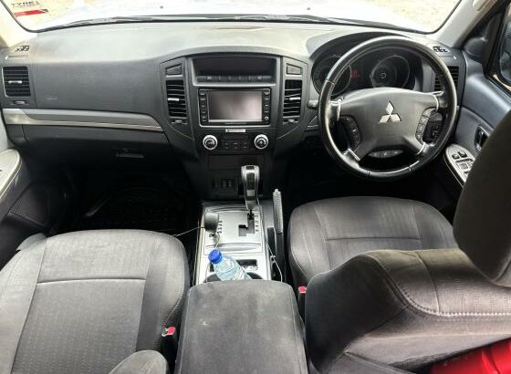 Mitsubishi Pajero Exceed 2013 a Diesel