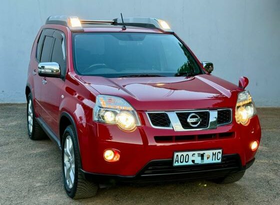 recem chegado nissan xtrail 20gt