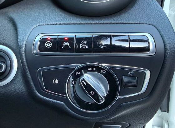 recem chegado MERCEDES BENZ C250 SPORT