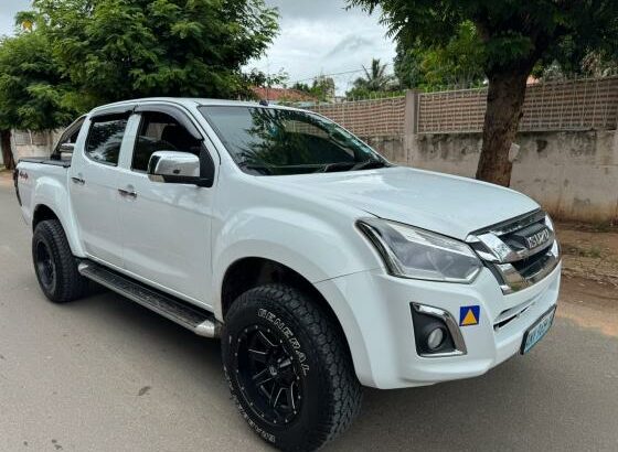 Isuzu D-TEQ 2018 Manual 4×4