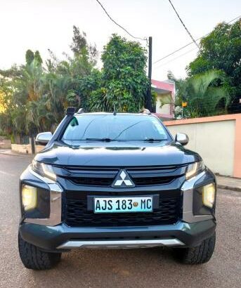 Mitsubishi Triton 2021 L300