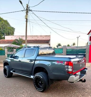 Mitsubishi Triton 2021 L300