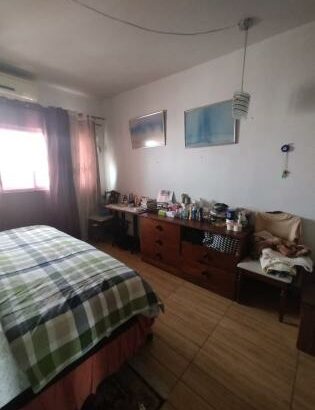 Vende-se Apartamento T3 2wcs, moderna, 3⁰ andar último num prédio curto no bairro da Coop, rua da França