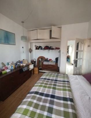 Vende-se Apartamento T3 2wcs, moderna, 3⁰ andar último num prédio curto no bairro da Coop, rua da França