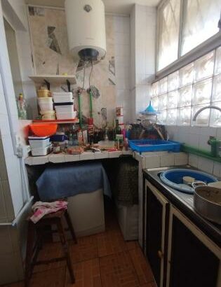 Vende-se Apartamento T3 2wcs, moderna, 3⁰ andar último num prédio curto no bairro da Coop, rua da França