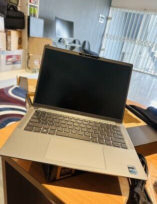 🔥 *Executivo Dell 7340 Novinho em Promoção * 🔥  ✨New With Box📦 ✨Ram 16GB DDR5 LPDDR5 ✨256 GB SSD NVME  ✨Intel EVO i5 13th *GERAÇÃO*  ✨13.3 Display