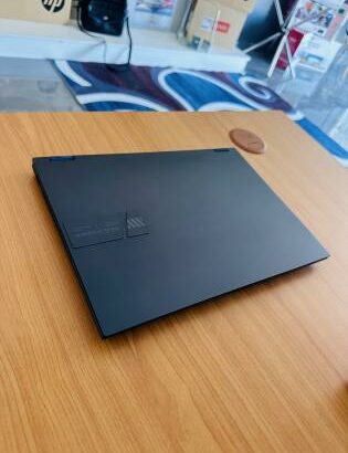 Lap Top Flexível,Executivo, Gráfico e Corporativo  ASUS Vivobook S 14 Flip  2 in 1 Conversível 360 Graus Touchscreen  CPU AMD Ryzen 5 7430U, 12 CPUs 2