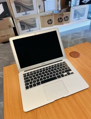 MacBook Air 2015 | 8GB | 256GB SSD | 13.3”  Display | Core i5 1.60GHZ💰Preço:23.500.00MT