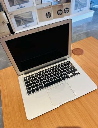 MacBook Air 2015 | 8GB | 256GB SSD | 13.3”  Display | Core i5 1.60GHZ💰Preço:23.500.00MT
