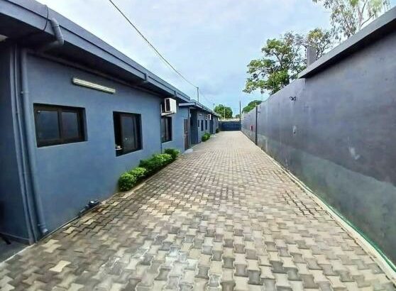 Vende-se Moradia Tipo 3 no Condomínio Liberdade