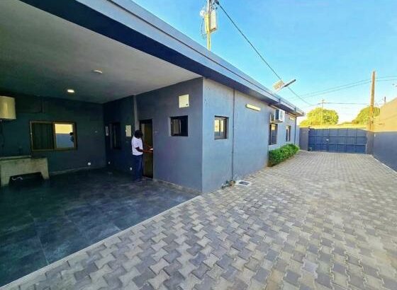 Vende-se Moradia Tipo 3 no Condomínio Liberdade