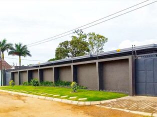 Vende-se Moradia Tipo 3 no Condomínio Liberdade