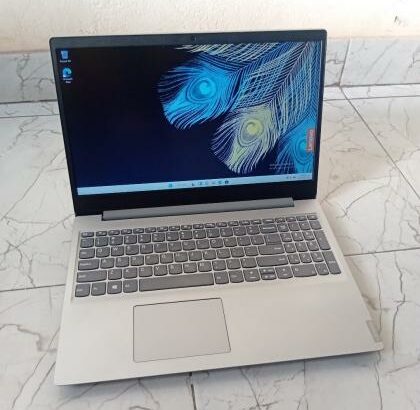 Laptop LENOVO Ideapad S145-15IIL Intel Core i7-1065G7 (10°th Geração) 8GB RAM & 512Gb SSD Intel Íris Plus