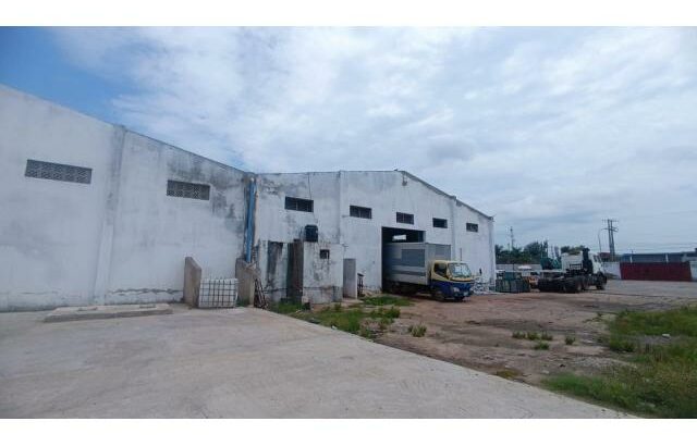 Vende-se um complexo de 2 Armazéns na Machava