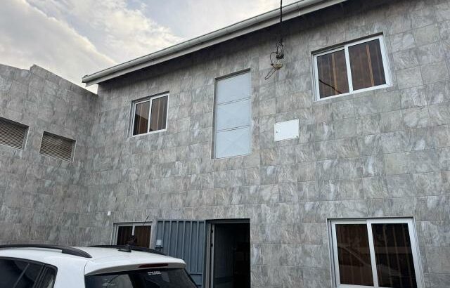 Armazem Arrendamento proximo as bombas Chicanuanine