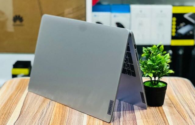 Lenovo IdeaPad Slim 3i, i7-12Th Gen. Moderno & Executivo