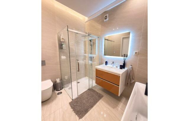 Arrenda-se Luxuoso Apartamento T3 mobilado no condomínio New life