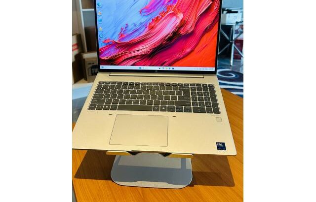 HP ProBook 460 G11, Core Ultra 7 155U de 15ª geração💥