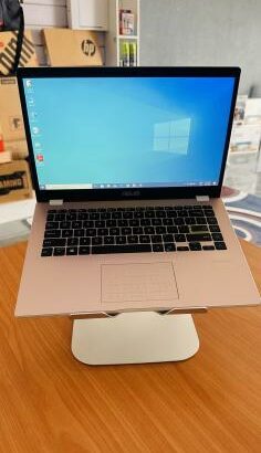 Atenção a Promoção Aproveite já temos para si Asus VivoBook E 410 M Notebook Pc Intel Celeron  N4020 1.10 GHZ ,4 GB DDR4 SDRAM , 128 GB SSD NVMe 14 po