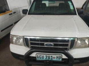 Ford ranger 2.5 Diesel Manual 4X4 Cabine meia