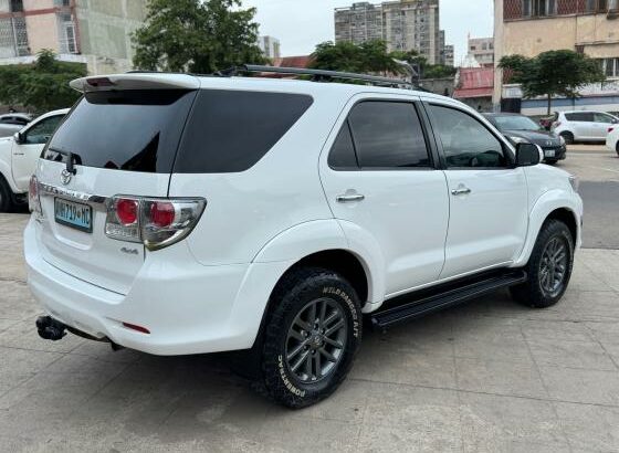 Fortuner automático 4×4