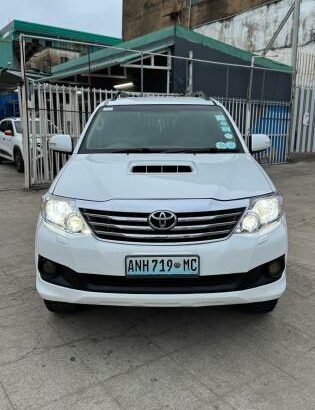 Fortuner automático 4×4