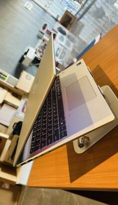 Lap Top Hp Probook 460 16 Inch G11 Notebook PC 15 th Generation Intel Core Ultra 7 155U (14CPUS )1.70 GHZ ,16 GB DDR5 SDRAM, 512 GB SSD , Limpinho Com