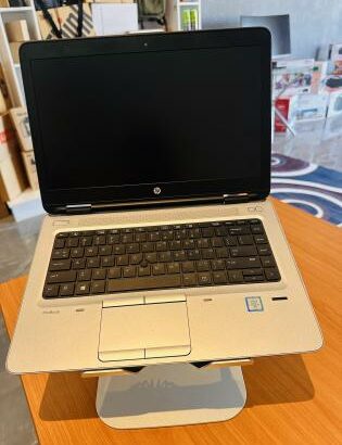 Lap Top Novo em Promoção HP ProBook 640 G2 Notebook PC Semi novo Intel Core I5-6300U 6th Gen 2.40 GHZ(4CPUs) 8GB DDR4 SDRAM , 500 GB SSHD , 14 polegad