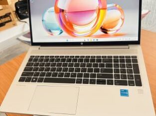 Lap Top Semi Novo HP Probook 450 15.6 inch G9 Intel Core I5-1335U 13 th Gen  (12 CPUs)1.30GHZ , 8 GB DDR5 SDRAM , 512 GB SSD , Intel UHD Graphics, Tec