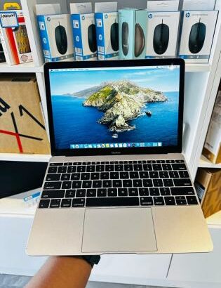 MacBook Air 2017 Retina M3 8GB 256GB SSD