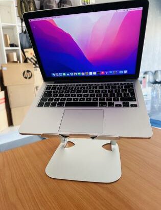 MacBook Pro 2015 Retina Display Intel Core I5 2.70 GHZ , 8 GB RAM 128 GB SSD , 14 polegadas Teclado Luminoso,Intel Íris Xe Graphics, Preço 27.500.00MT