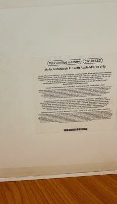 MacBook Pro M3 Pro 2024/2025 Open  box Novinho 0KM Chip M3 Pro , 18 GB ram  ,512 GB Armazenamento SSD, Novooooooo Com todos Acessórios e Garantia Preç